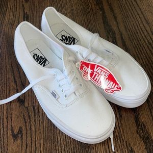 Vans Authentic Skate Shoe - True White